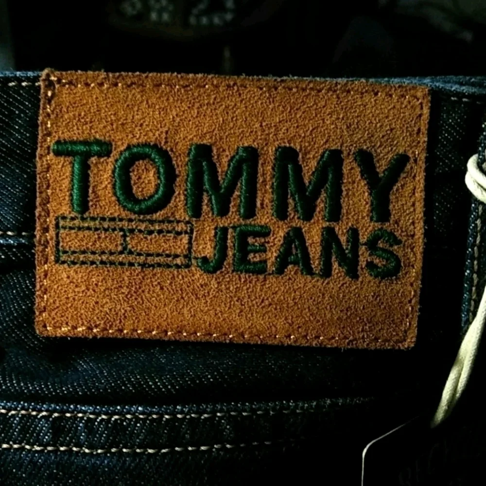 Tommy Hilfiger High Rise Tapered Recycle Jeans 32 X 28